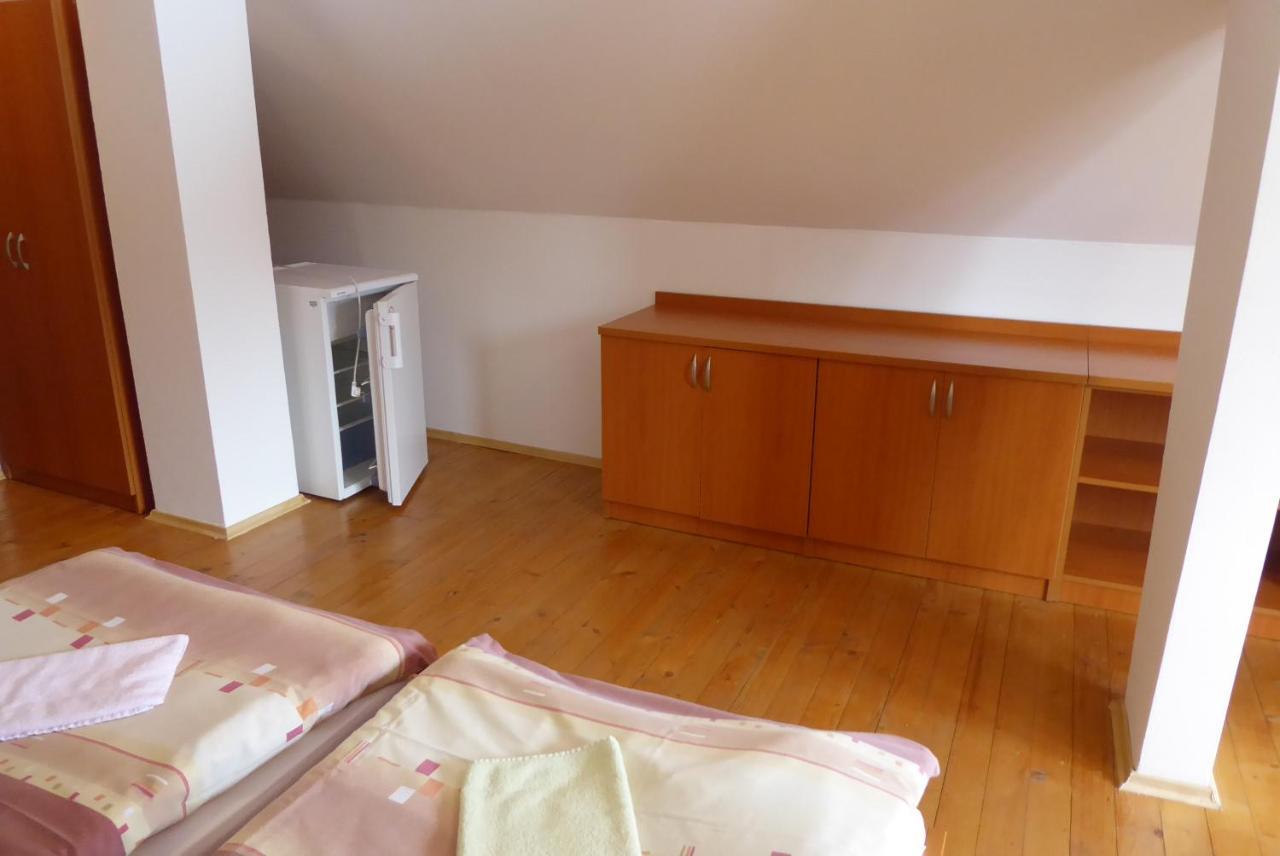 Tri Studnicky Apartment Strbske Pleso ภายนอก รูปภาพ